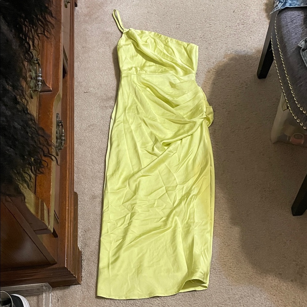 Lovers + Friends One-Shoulder Yellow/Green Dress